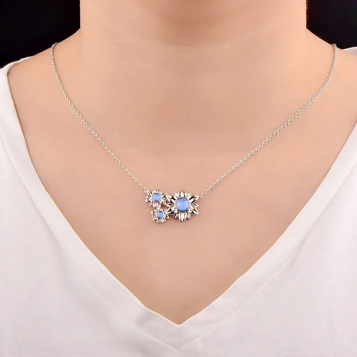 Aobao Christian Copper Link Chain Opal Sunflower Pendant Necklace Silver Plated Minimalist Women's Gift Jewelry Wholesale