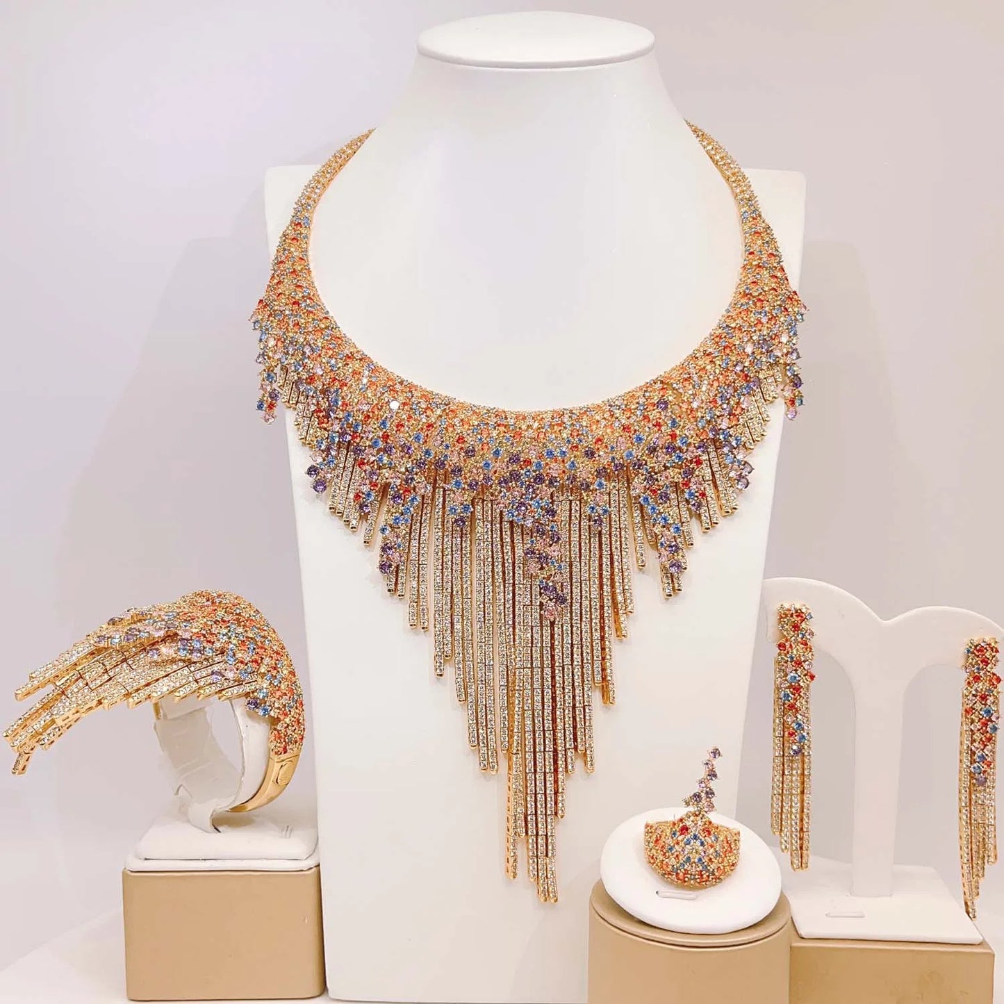 Zhuerrui High Quality Gold Jewelry Set Beautiful Multi Color Beads Jewelry Sets Cheap Bridal Costume Accessories HZ23048406
