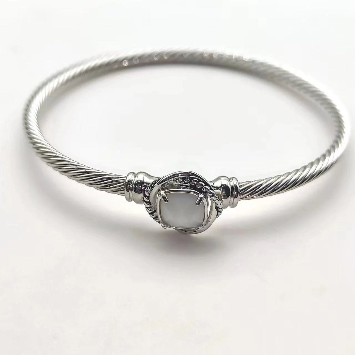 FASHIONISTA DY High-Quality Silver-Plated 3mm Square-Cut Diamond Bracelet, Colored Diamond Bracelet, Jewelry