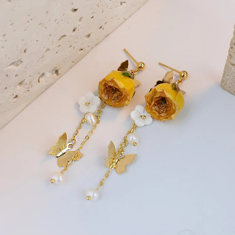 Popular European and American Niche Design Sense Rose Earrings, Natural Pearl Temperament Earrings, Women's Fashion Earrings