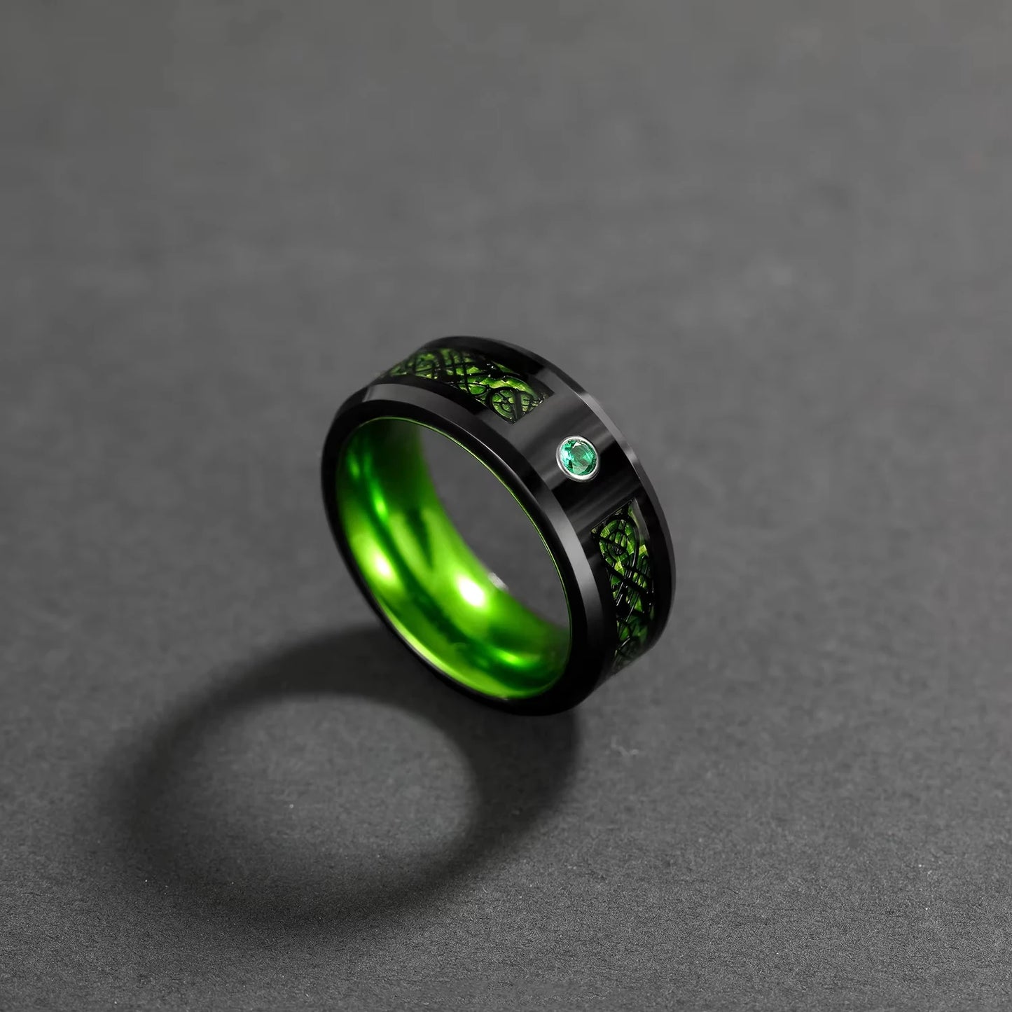 Tempusort 8MM Green Cubic Zirconia Beveled Edge Tungsten Carbide Rings for Men Wedding Anniversary Fashion Jewelry