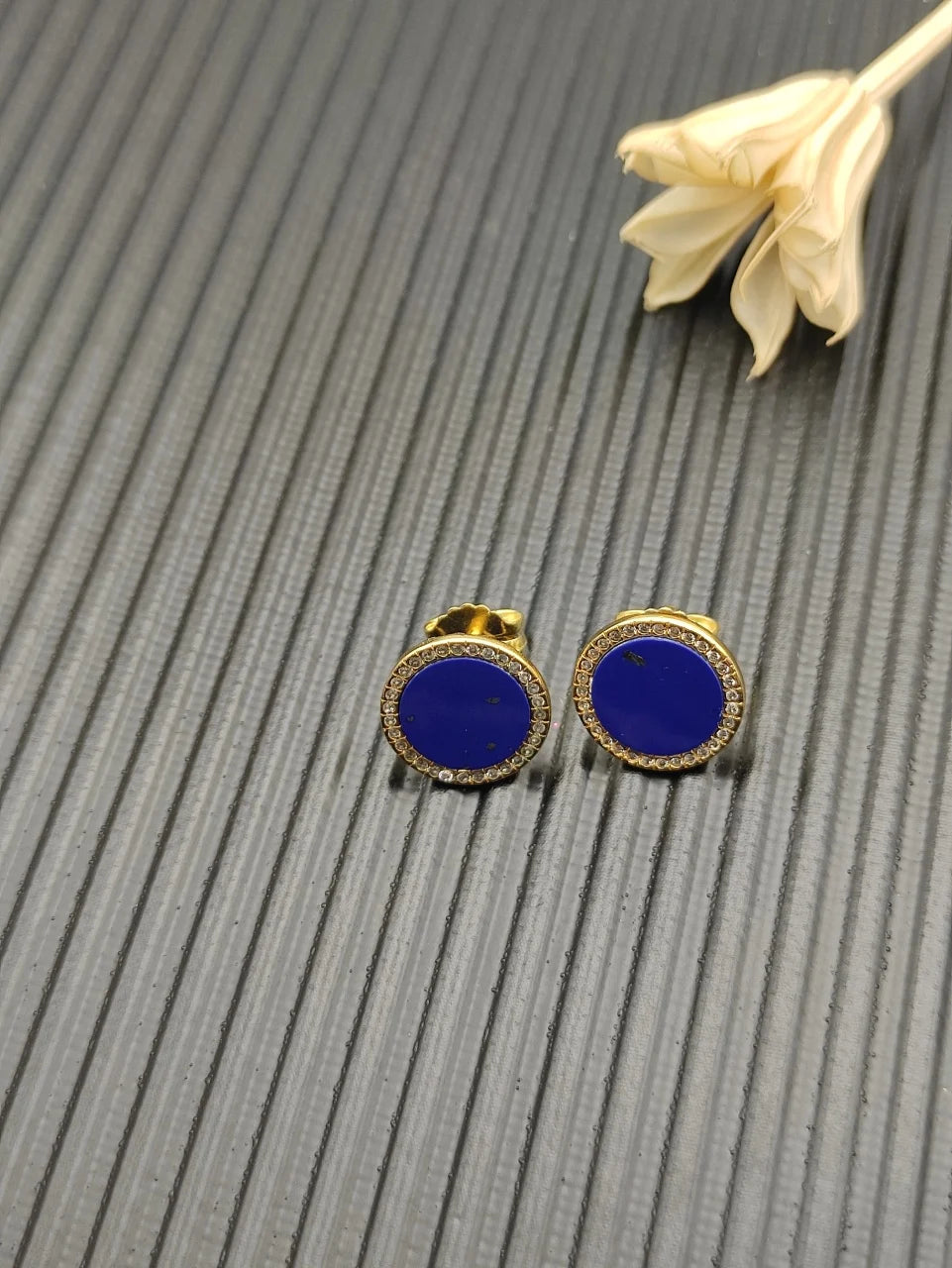 FASHIONISTA DY High-Quality Gold-Plated 14mm Round Gold Earrings with Diamonds. Gold-Plated Earrings. Jewelry .