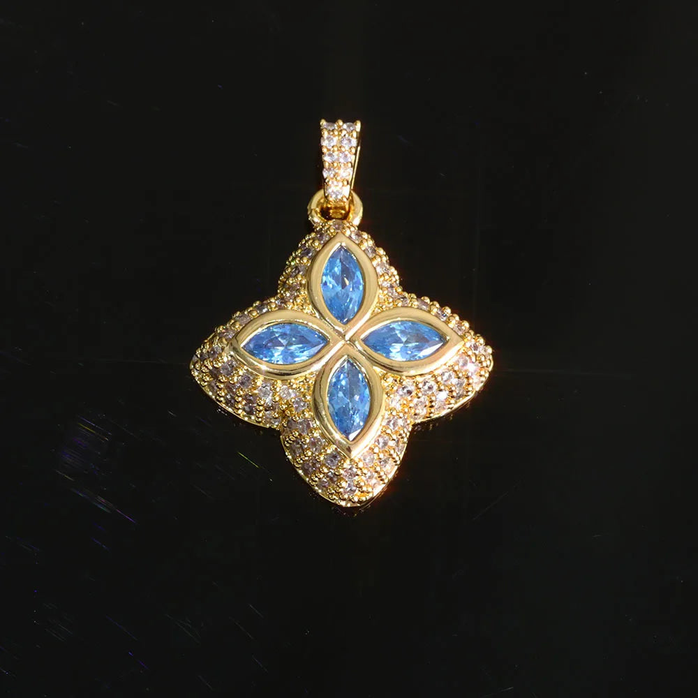 Luxury Full Zircon Four-Leaf Clover Pendant Necklace Hip-Hop Bling Jewelry Gold Plated Necklace