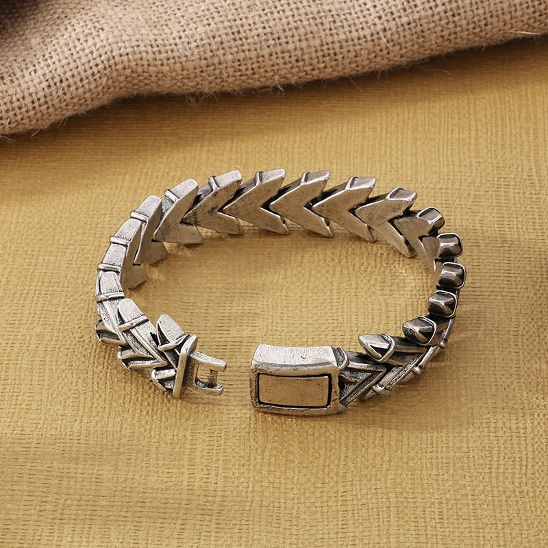 KALEN Vintage Brushed Stainless Steel Bracelet Chain V Shape Links Men Bracelet