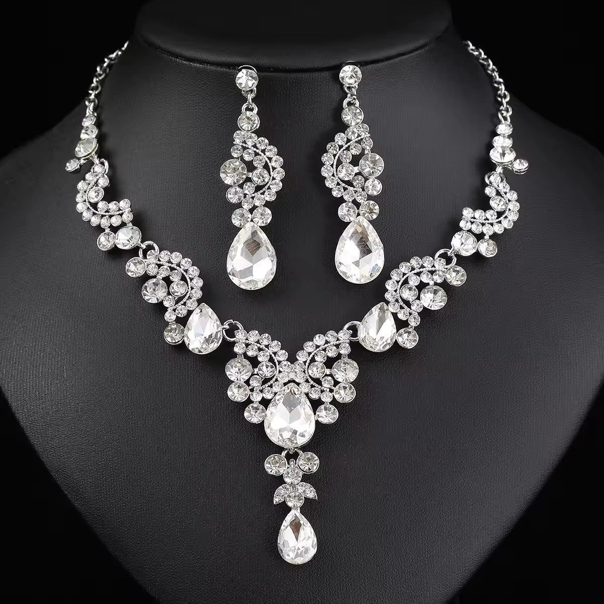 9 SETS FOR £59/-