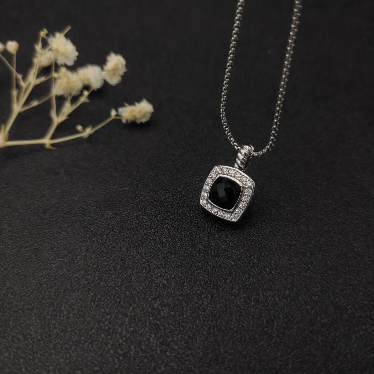 Gemfiori FASHIONISTA DY High-Quality Silver-Plated 7mm Square Diamond Necklace. Gold-Plated 7mm Colored Gemstone Necklace. Jewelry.