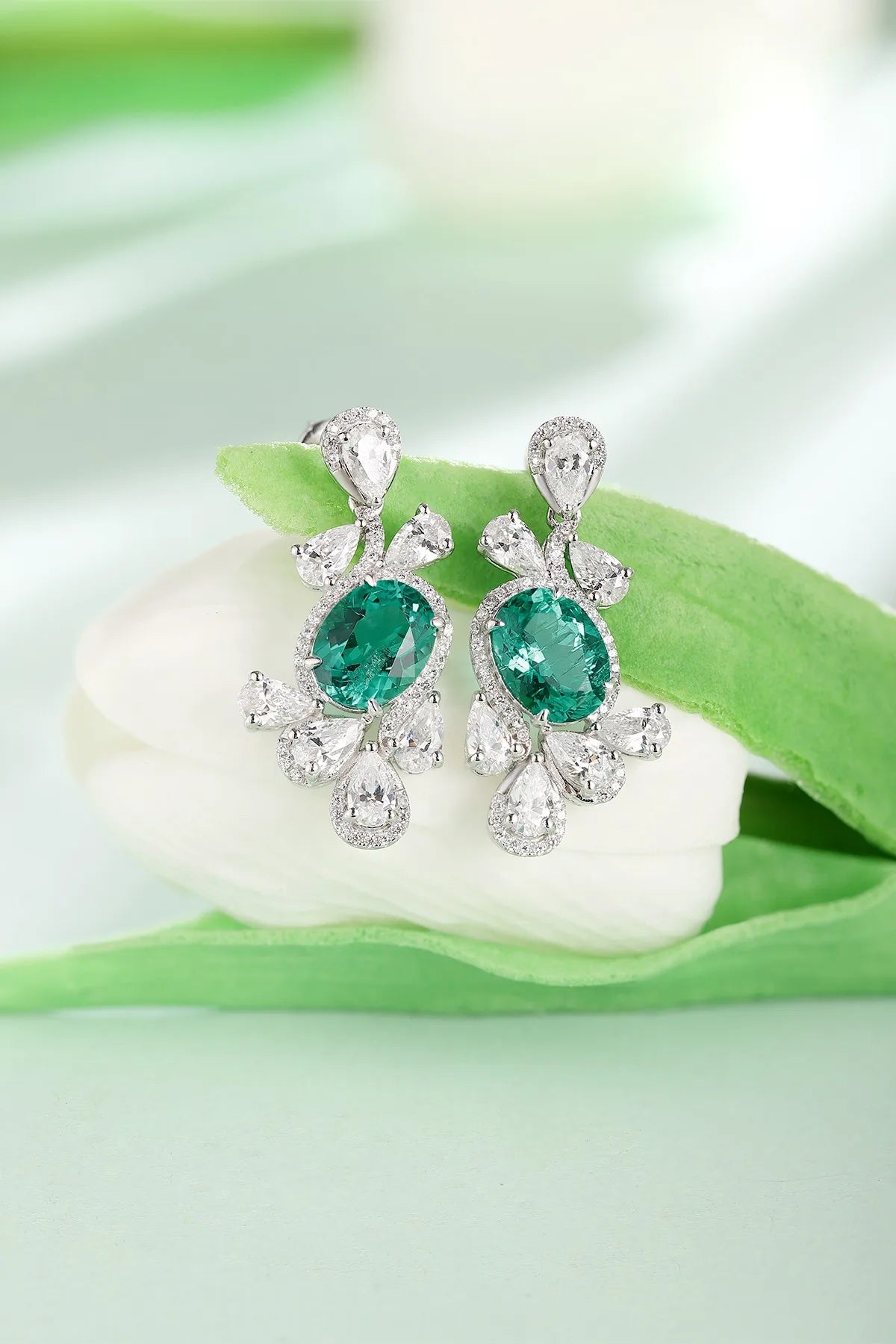 Gemfiori Anster High Quality S925 Lab Grown Emerald Earring Stud Dainty Gemstone Stud Earrings for Women Daily Wear Gift