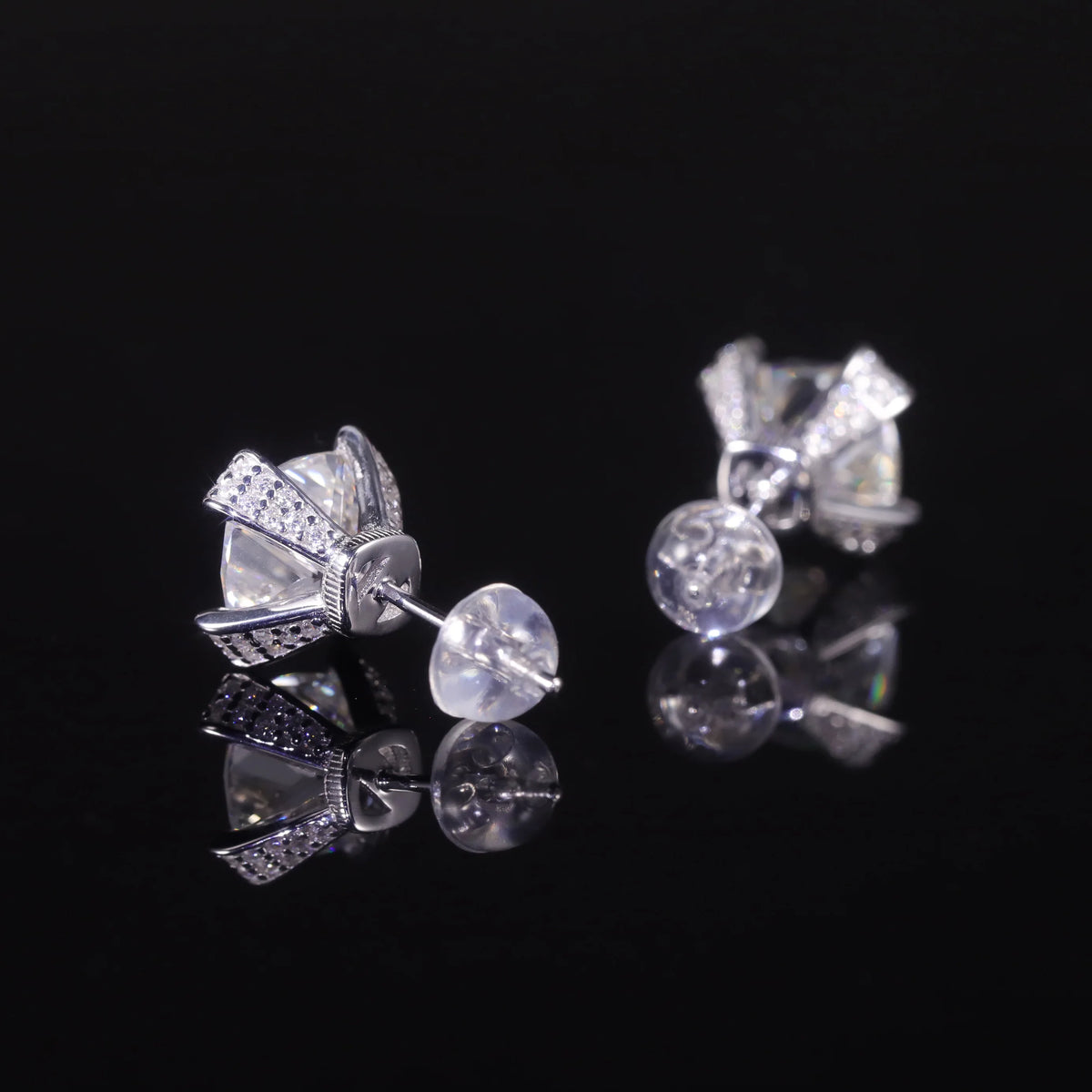 ArtistA AR219 Abiding Iced Out Pave Prong Cushion Cut Crushed Ice Cubic Zirconia Diamond 925 Sterling Silver Stud Earrings