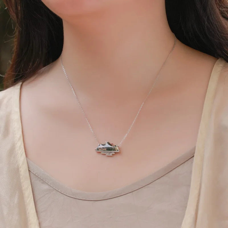 Factory Wholesale Fashion Green Moss Necklace S925 Sterling Silver  Mountain Clavicle Chain for Women