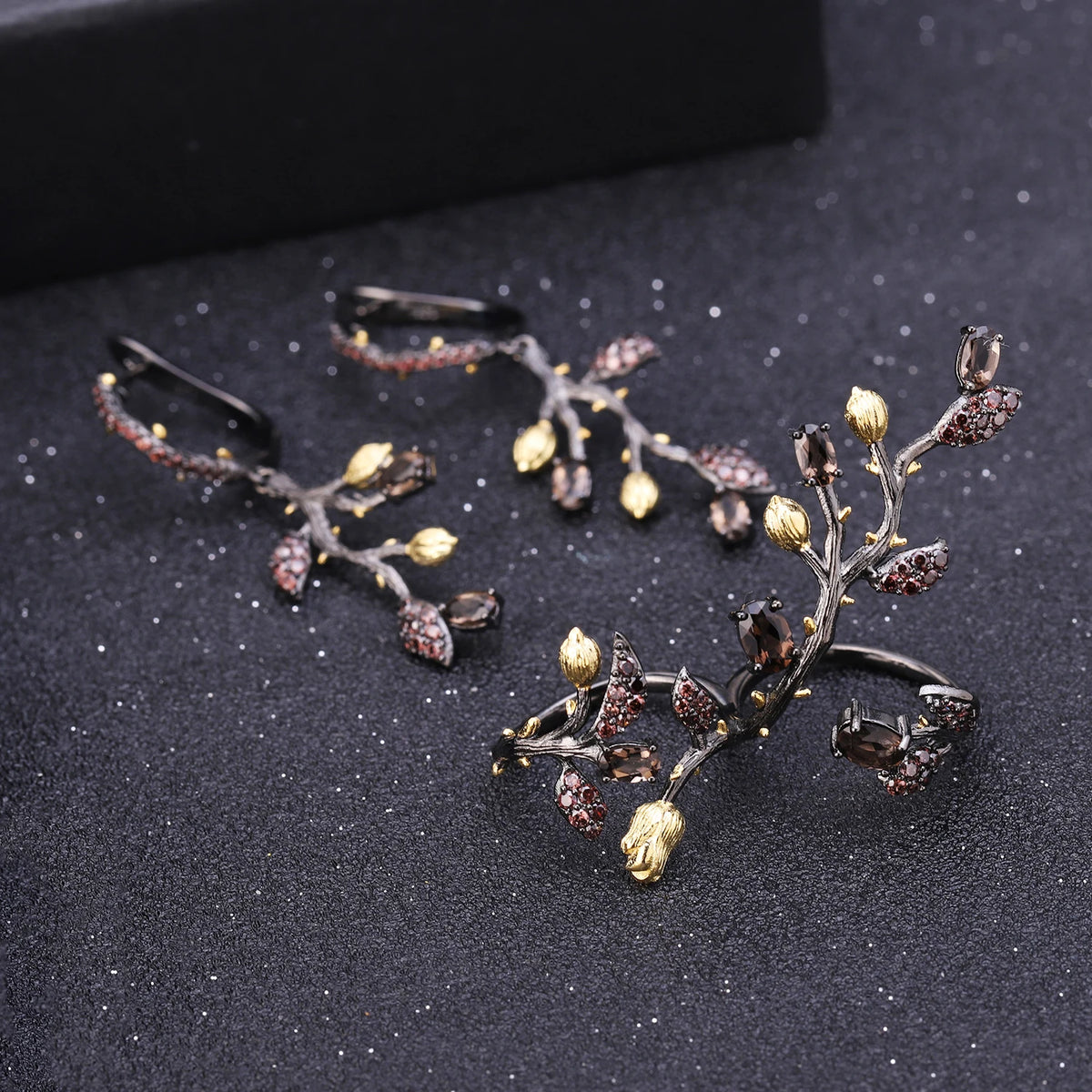 ArtistA Gold Plated Dainty 925 Silver Natural Gemstone Smoky Quartz Tree Leaf Branch Earrings Adjustable Two Finger Ring 2 Tone Set