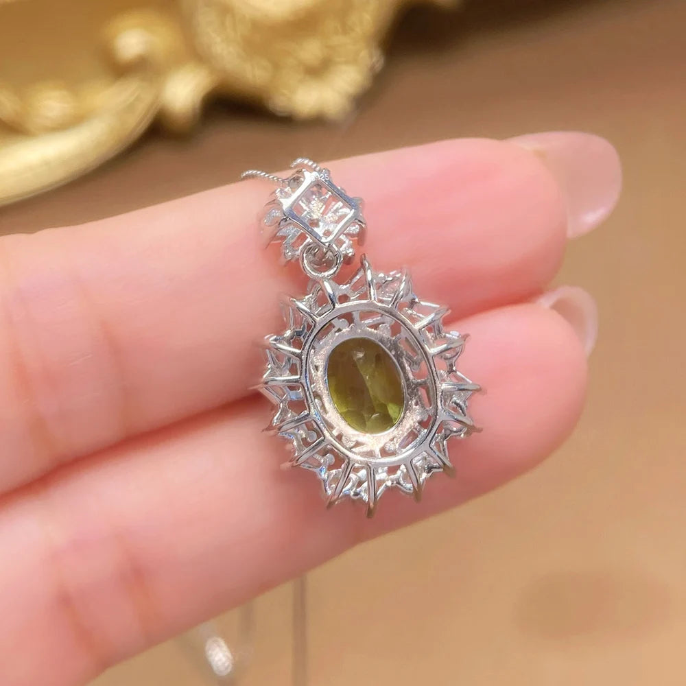 Gioiellieri Luxury 925 Sterling Silver Natural Peridot Pendant Oval Cut Solitaire Engagement Ring for Women Daily Wear Anniversary Gift
