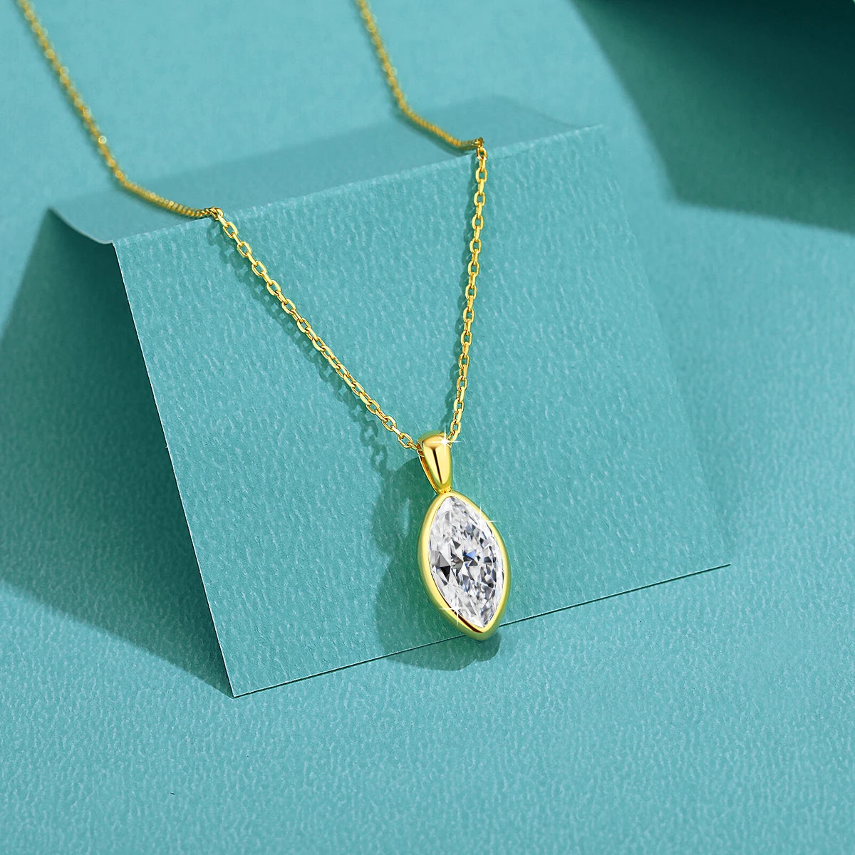 Gioiellieri Luxury Gift True 14K Gold Women's Classic Bezel Setting Design 1ct 2ct Marquis Cut Moissanite Diamond Pendant