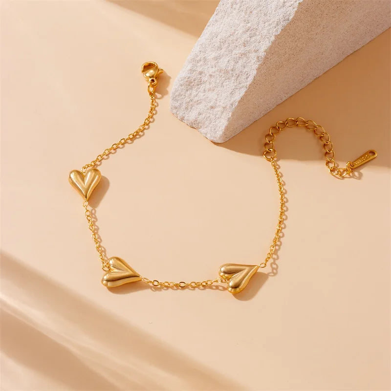 Gold Heart Necklace & Bracelet Jewellery Set | Bold Simple Fashion Set