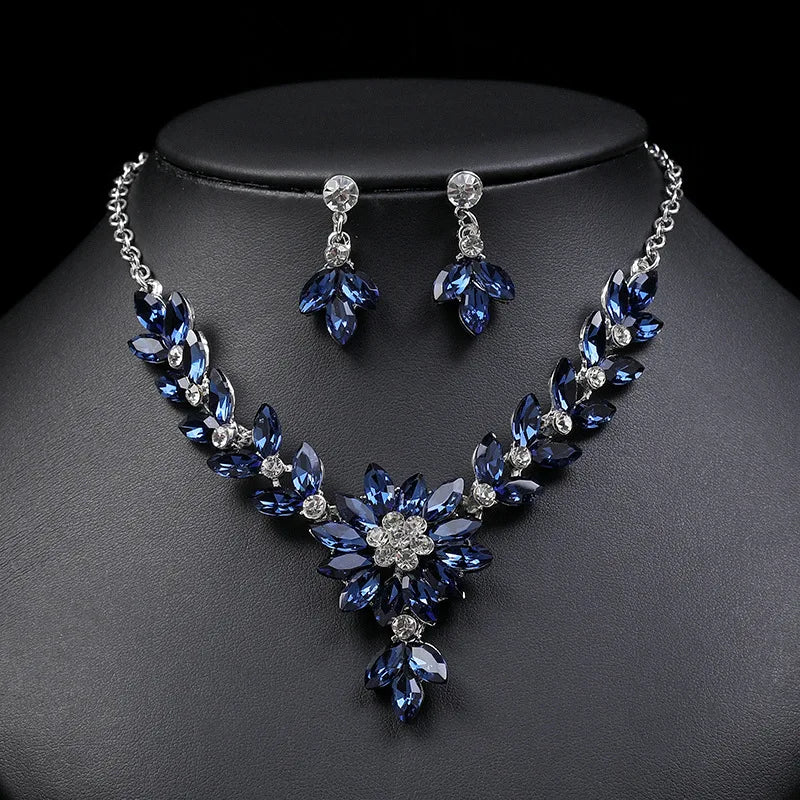 Princess Cut Crystal Flower Necklace & Earrings Jewellery Set | Retro Contrast Fashion Set
