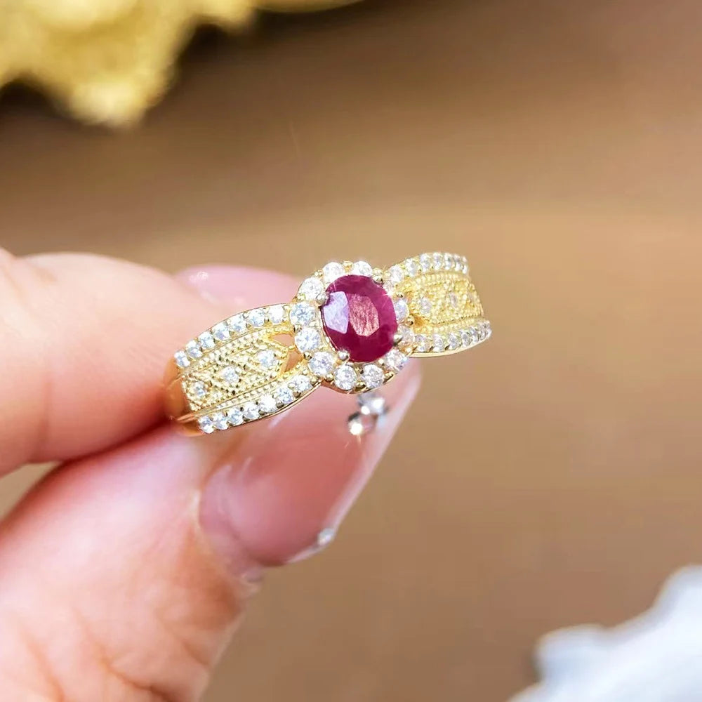 Gioiellieri Charming Traditionally Heated Earth Mined Gemstone Oval Cut 925 Stamped Sterling Silver Wave Natural Ruby Ring for Engagement