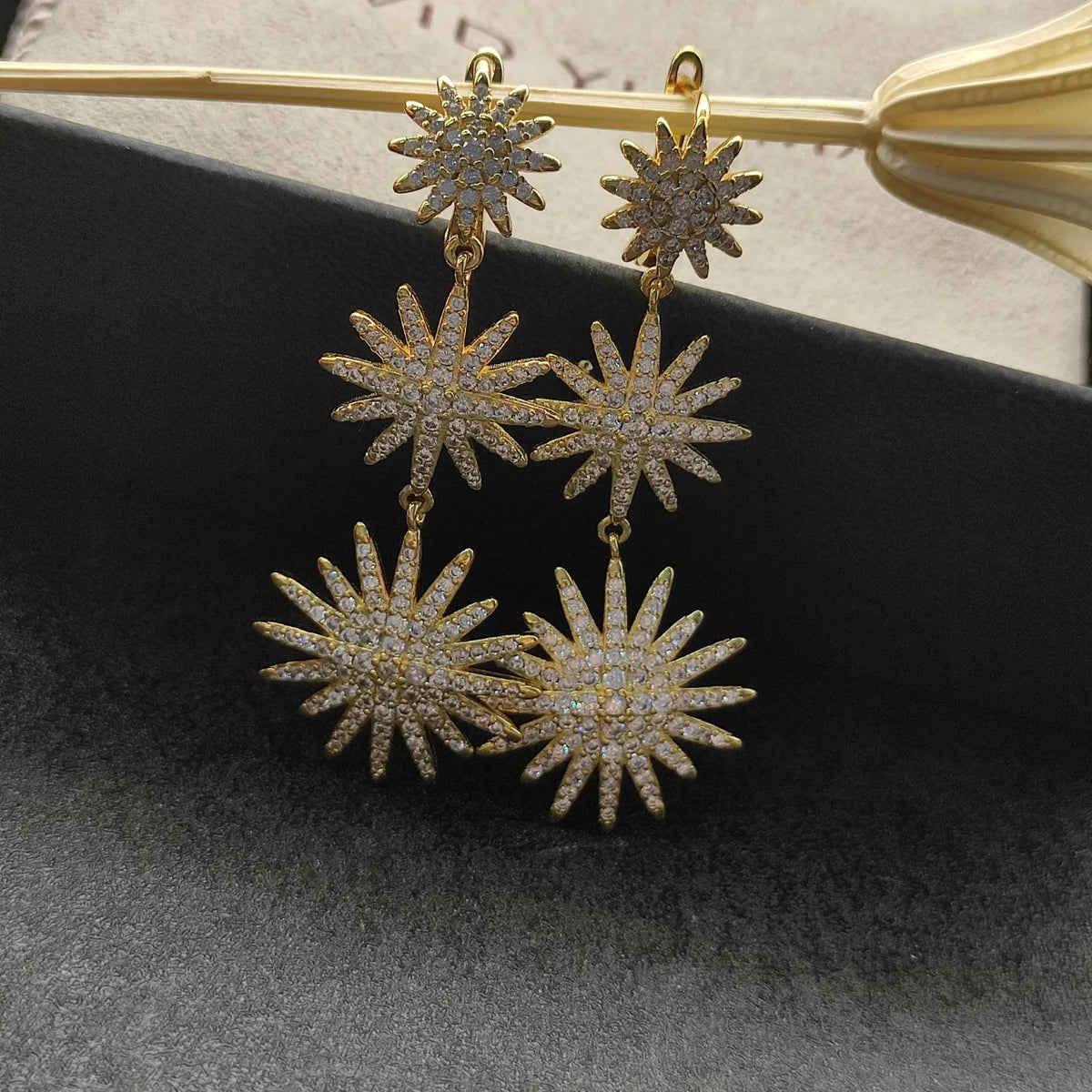 FASHIONISTA DY High-Quality Silver-Plated Sunflower Earrings with Diamonds. Gold-Plated Sunflower Earrings. Jewelry.