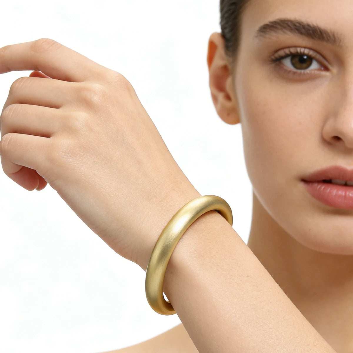 REBEL FASHIONISTA Unisex Trendy Solid Brass Cuff Bracelet-Classic Anniversary Gift Jk Brand Third Party Certified Made in China