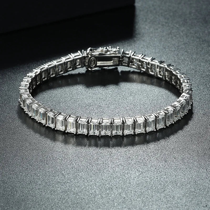 ArtistA 8 Premium 925 Silver 14-23cm Secure Clasp Timeless Luxury Jewelry Non Tarnish Emerald Cut 1ct VVS GRA Moissanite Tennis Bracelet