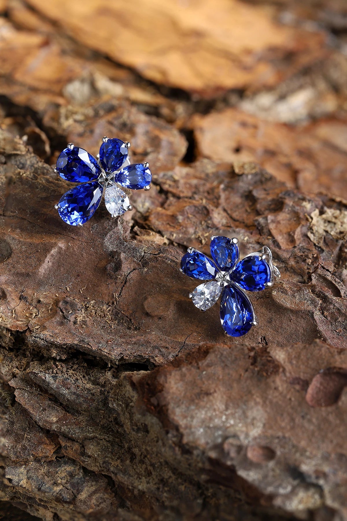 Gemfiori Lab Grown Sapphire Earrings Women's Earrings Lab Made Sapphire Earrings Lady Use