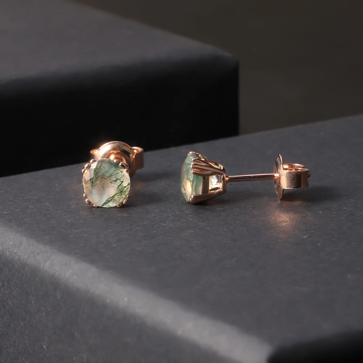 ArtistA Abiding Handcrafted 925 Silver Gold Plated White Cubic Zirconia Halo Natural Moss Agate Stud Earrings Huggie Hoop Earrings