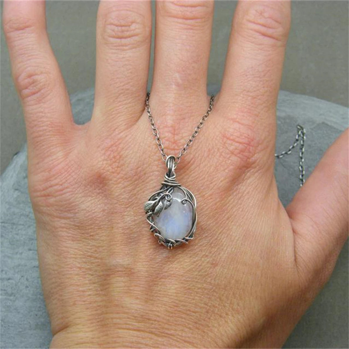 REBEL Unique Vintage Women Silver Moonstone Gemstone Leaf Necklace Pendant Chain Charm Jewelry Gift