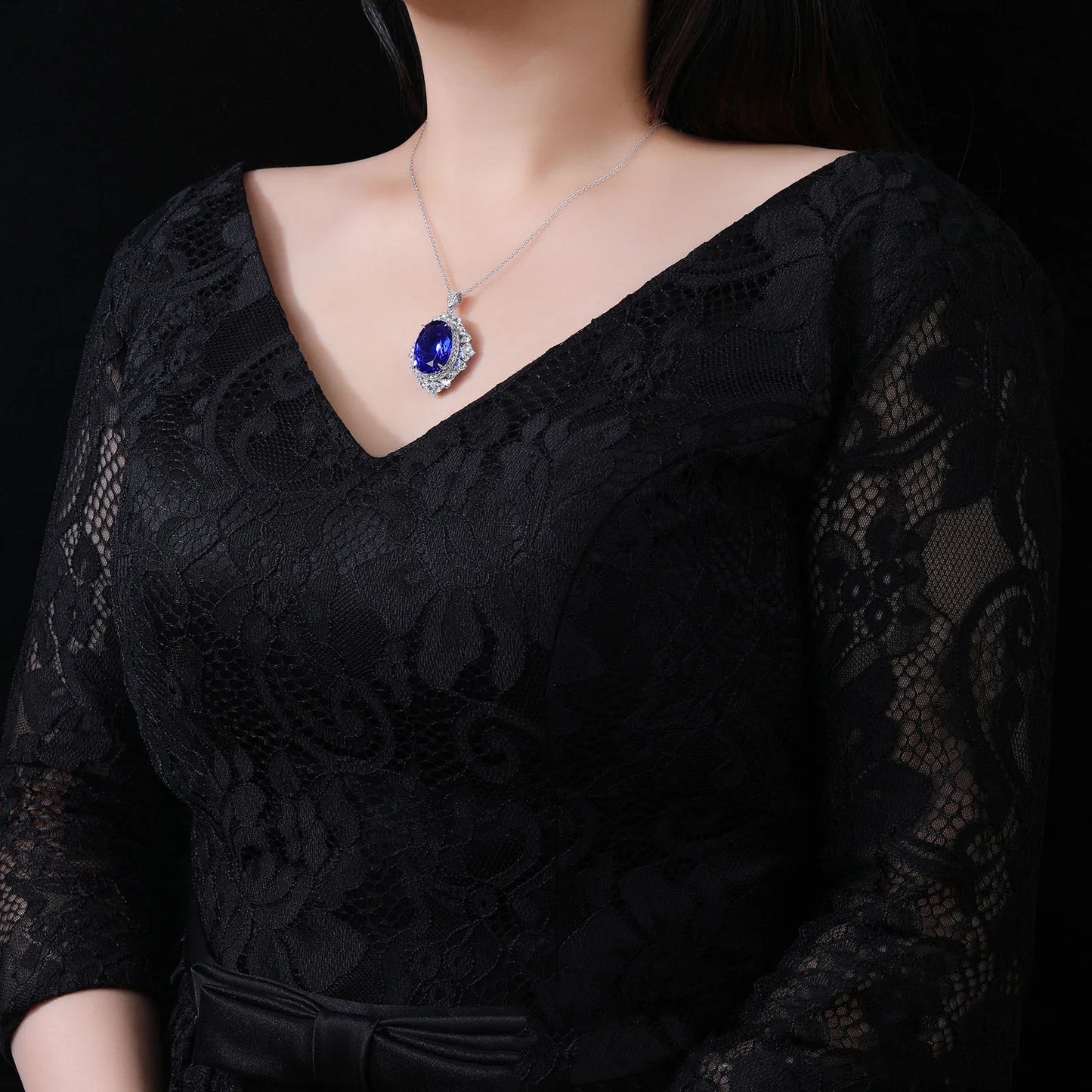 MUSHAN Jewelry Factory Grandmother Green Necklace Pure Silver Jewelry High End Necklace Exuding Sense of Sophistication