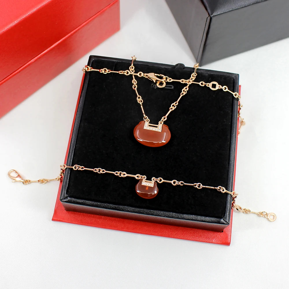 China Ruyi Lock Necklace Bracelet Women's Fashion Jewelry Retro Light Luxury Brass Material Red Agate Manufacturer Direct Sales