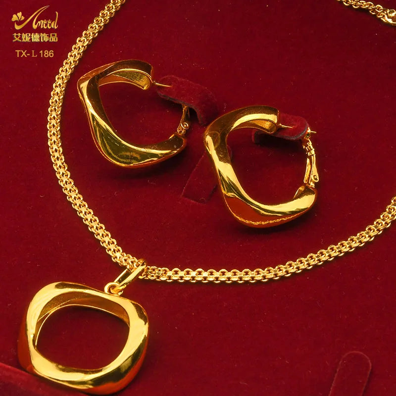 24K Gold Alloy Two-Piece Jewelry Set Indian Dubai Wedding Accessories Sand Gold Twisted Geometric Necklace Earrings for Unisex