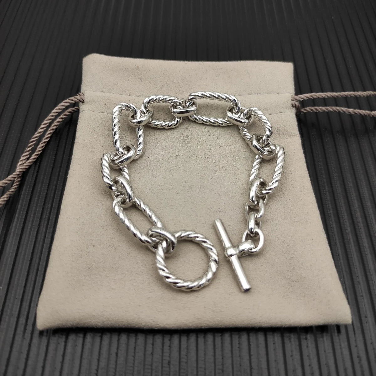 FASHIONISTA DY High-Quality Silver-Plated Fashion Bracelet, Gold-Plated Classic Bracelet, Jewelry
