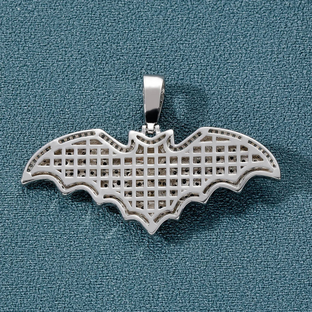 BES New Retro Brass Black Necklace Punk Wing Necklace Personality Bat Necklace for Women Men
