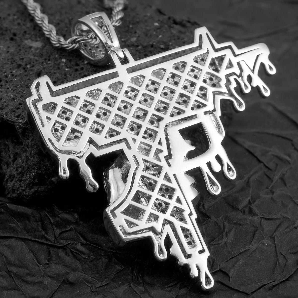 BiG-BOSS Factory Direct Sale Party Gift Hip Hop Style Uzi Gun Charm Pendant Men's Chilled Pistol Gun Pendant for Men
