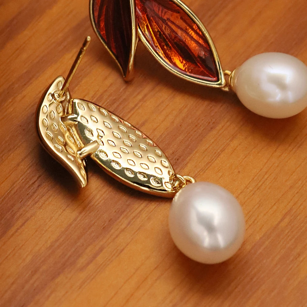 Natural Freshwater Pearl Red Double Leaf Earrings Korean Women's Luxury Jewelry Fashion Women's and Girls' Gifts GE1595
