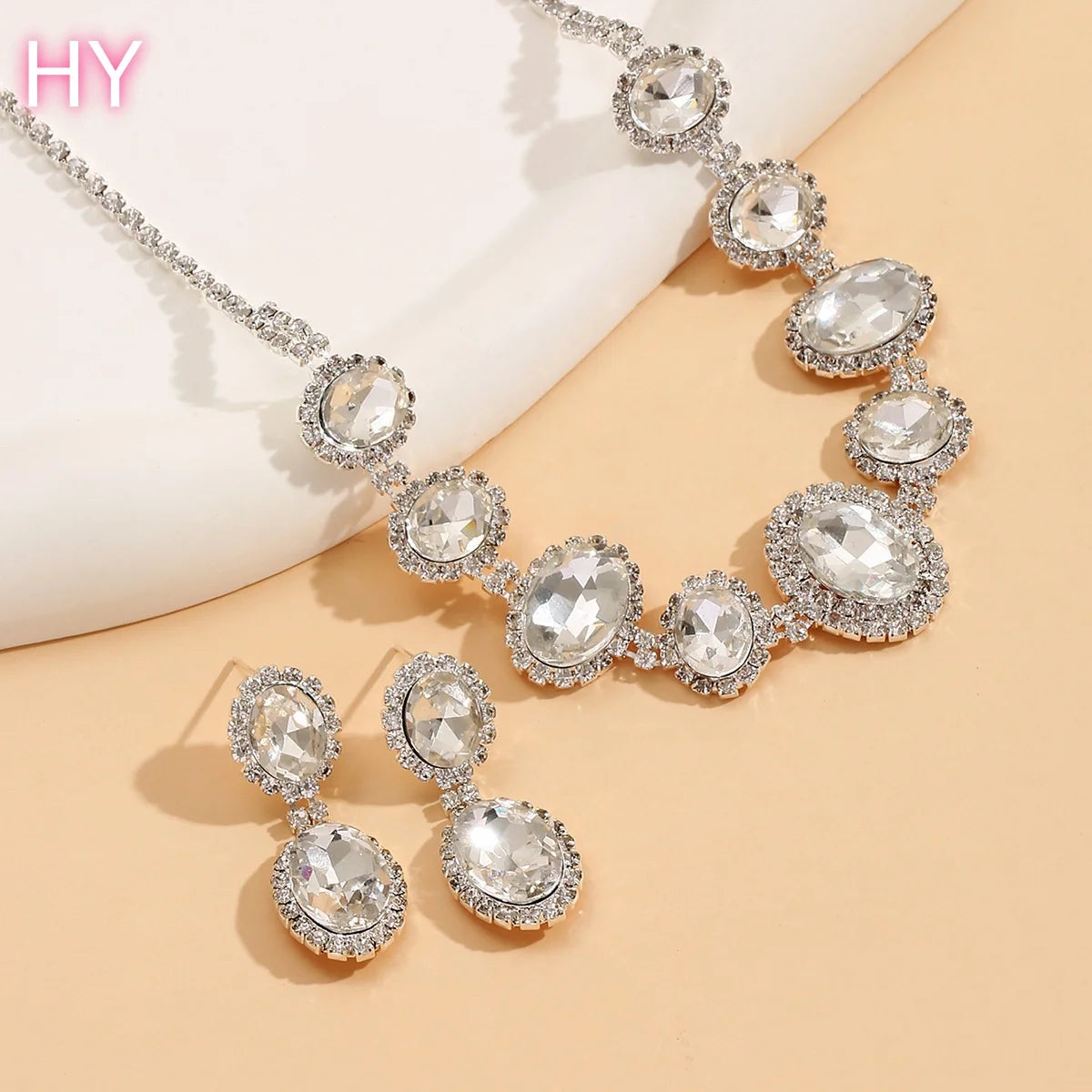 HY New Bright Fully-Jeweled Crystal Rhinestone Necklace Eardrops Set Bride Wedding Jewelry Simple Graceful All-Match Suit