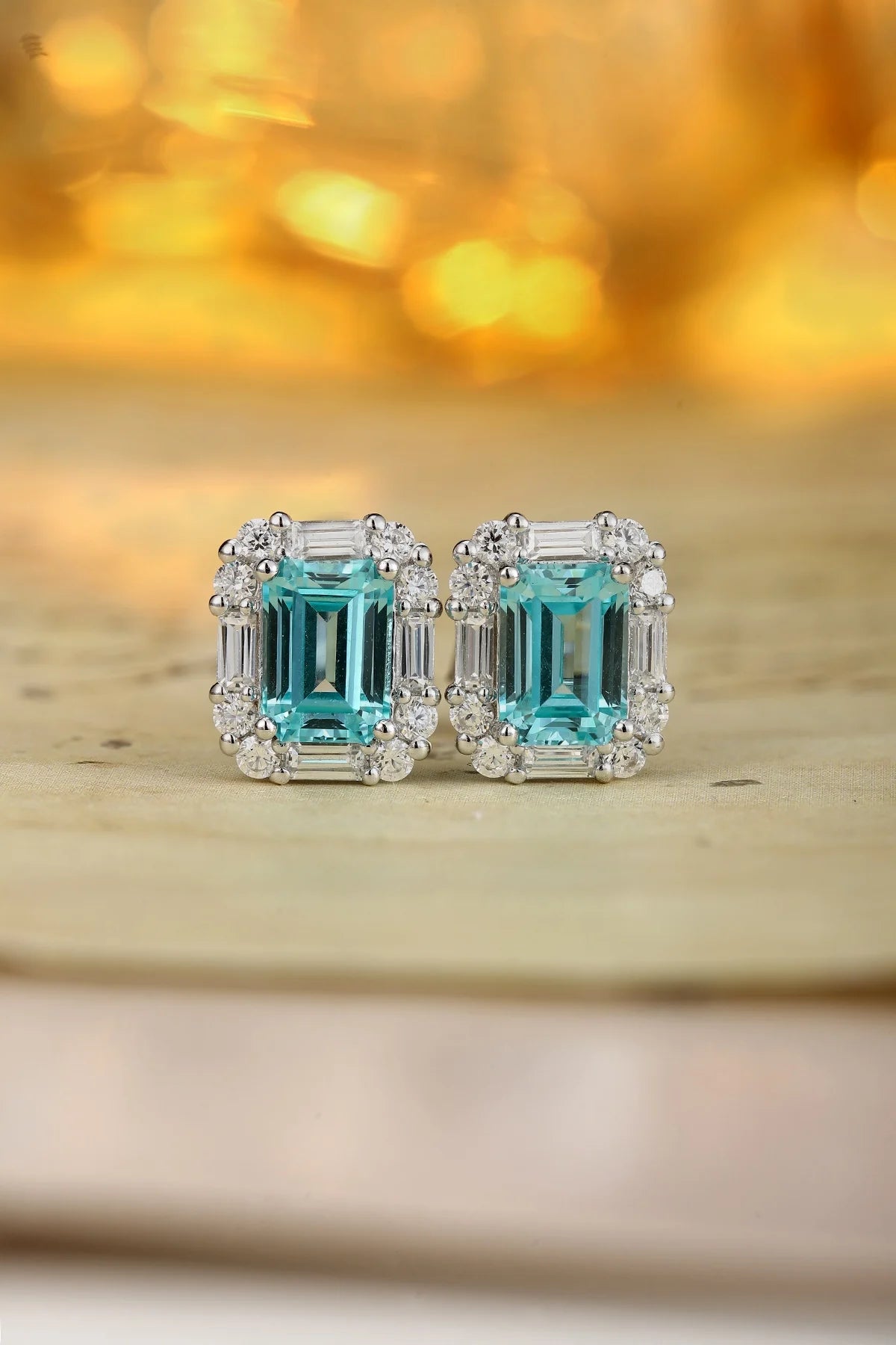 ArtistA S925 Silver Lab Grown Color Gemstone Paraiba Ruby Sapphire Stud Earrings Round White Lab Grown diamond Side Stones Luxurious