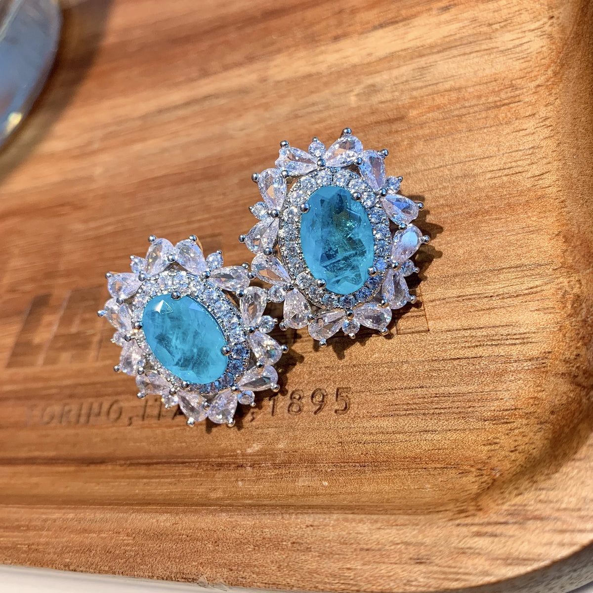 Gemfiori New European and American Style Retro Sea Blue Jewelry Set Zircon Pendant Ring Earrings