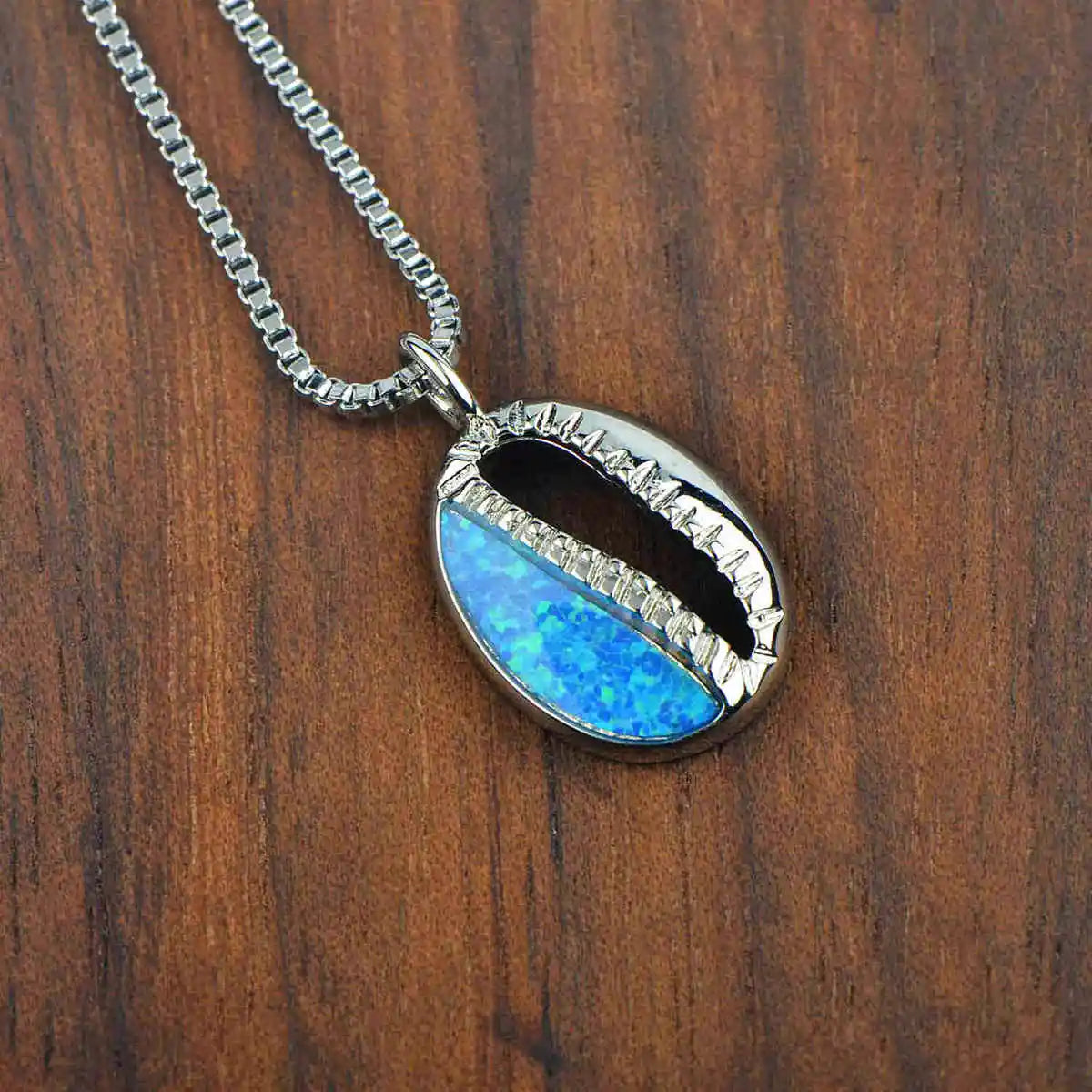 Geometric Pendant Necklace Aobao Inlaid Detail Fashion Jewelry