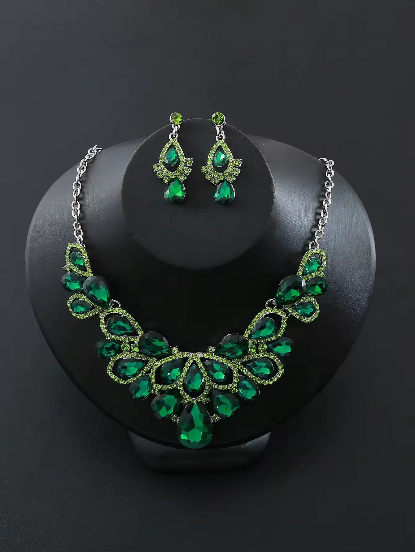 NLB01SPECIAL106 4 sets for £49/-