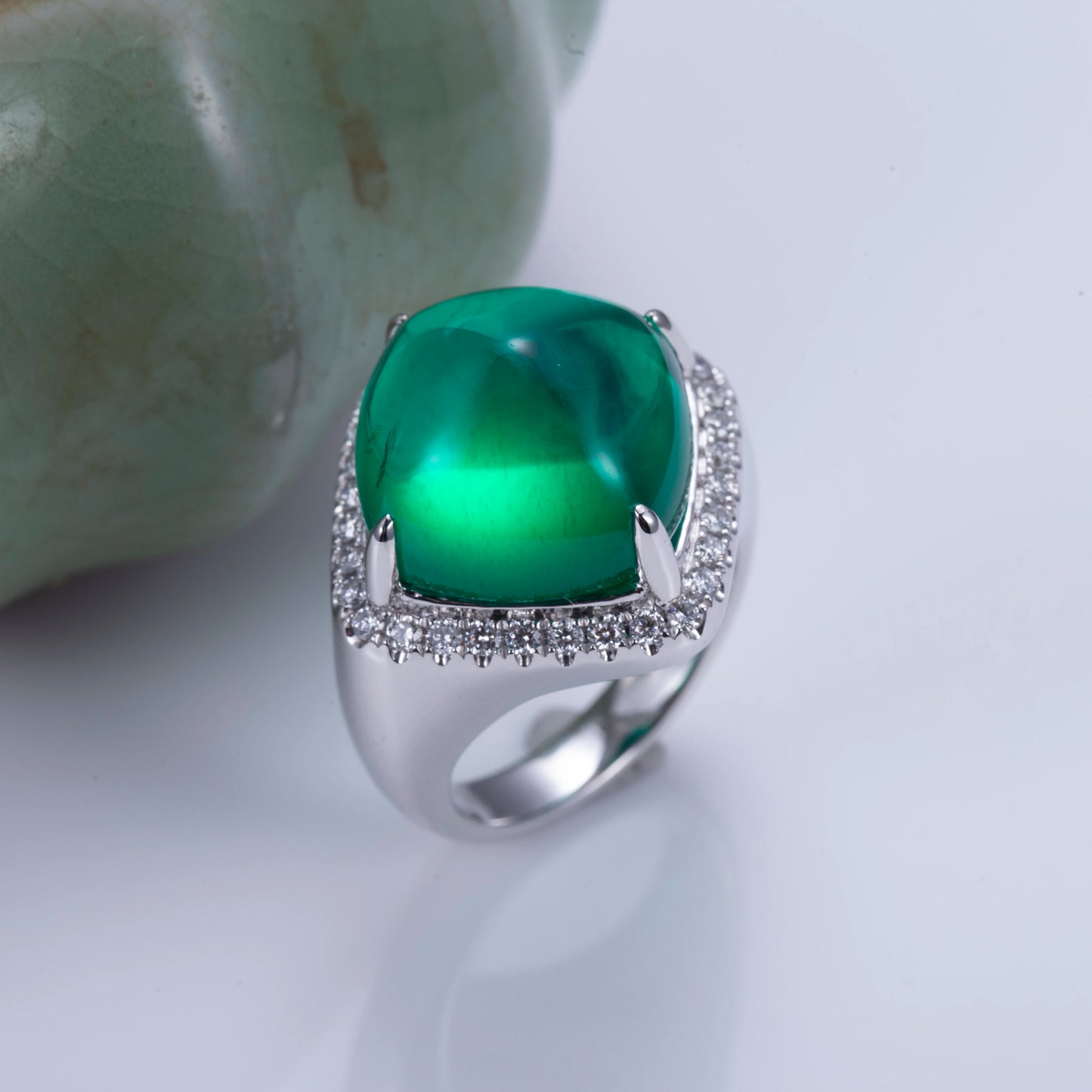 Messi Jewelry  MSR-1178 9K Gold  Custom Jewelry Moissanite Lab Emerald  Ring