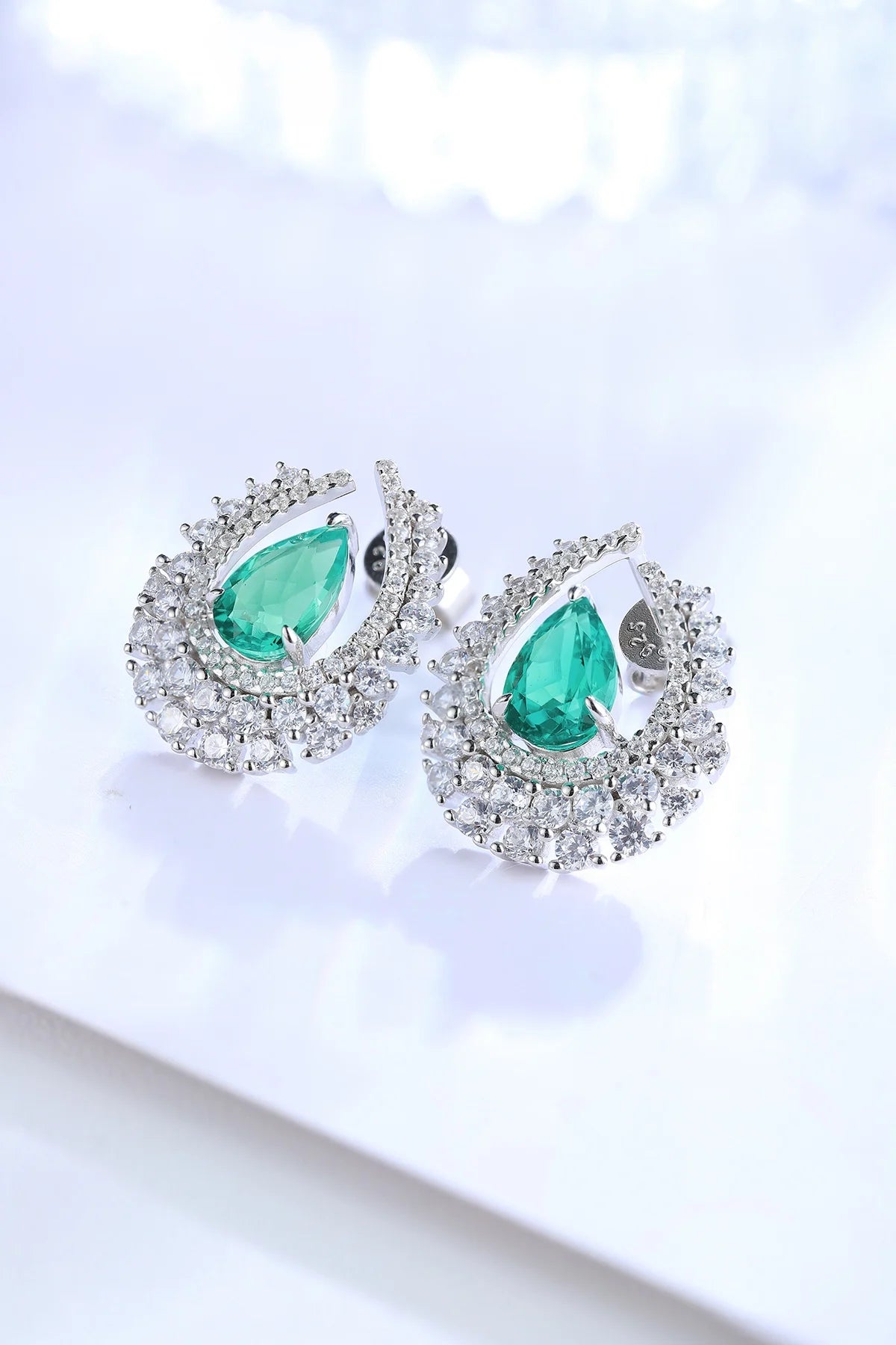 Gemfiori Anster High Quality S925 Lab Grown Emerald Earring Stud Dainty Gemstone Stud Earrings for Women Daily Wear Gift