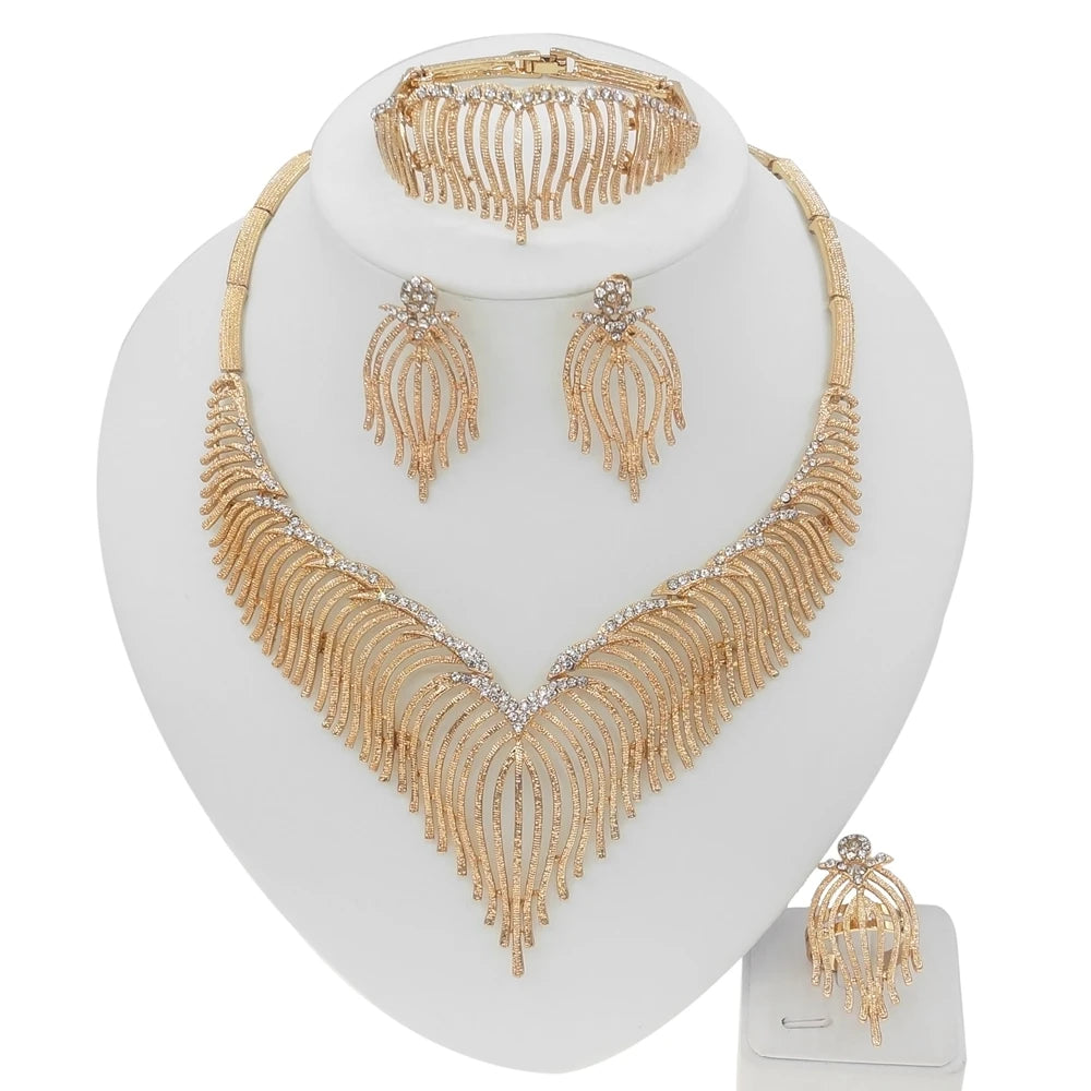 Zhuerrui Paperclip Brazil Gold Design Jewelry Set Fashion French Exquisite High-end Jewelry Sets Valentine's Day Gift HA21050114