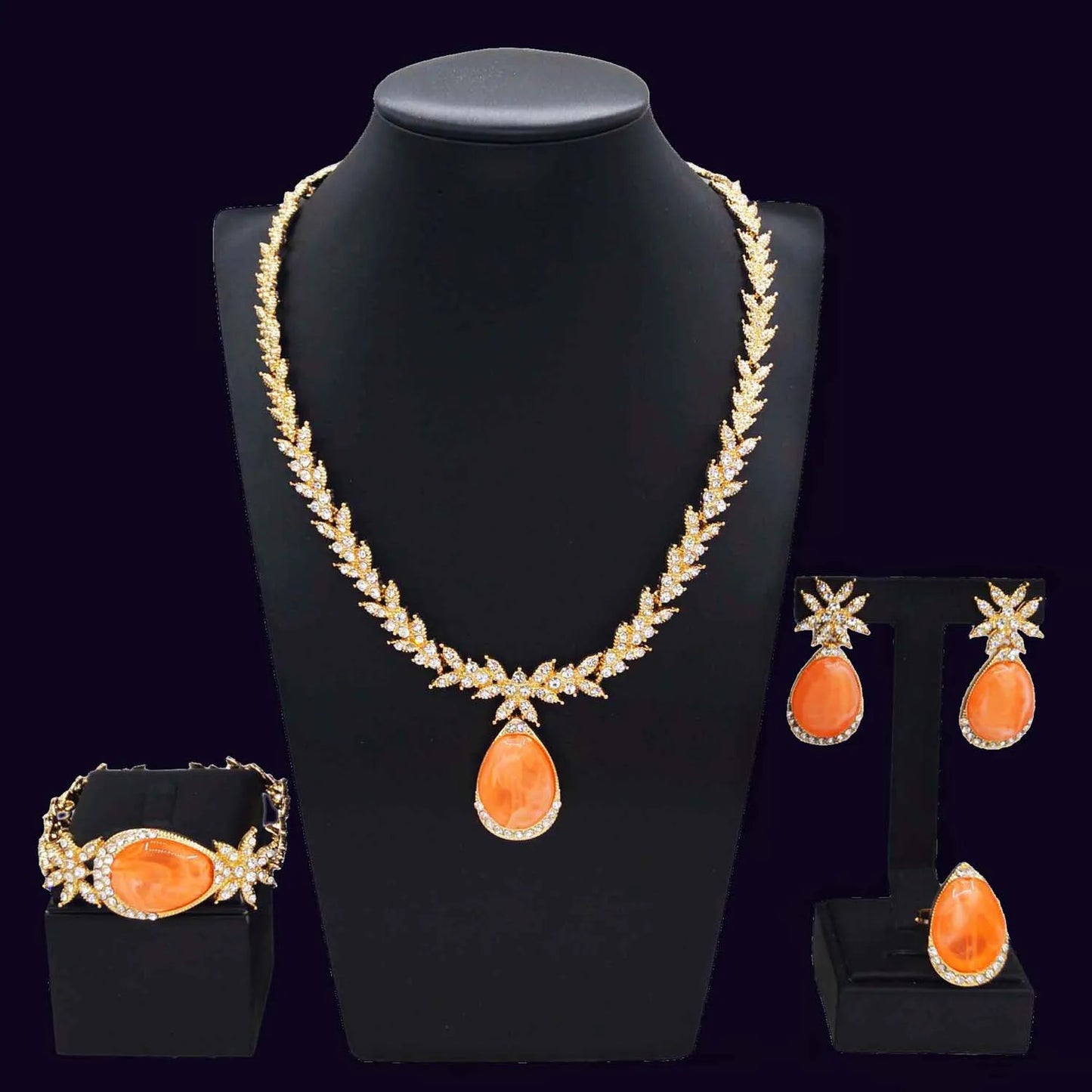 Zhuerrui Hot Selling Gold Jewelry Sets Silver Diamond Orange Drop Necklace Jewelry Set Simple Bridal Costume Pendant HC23229