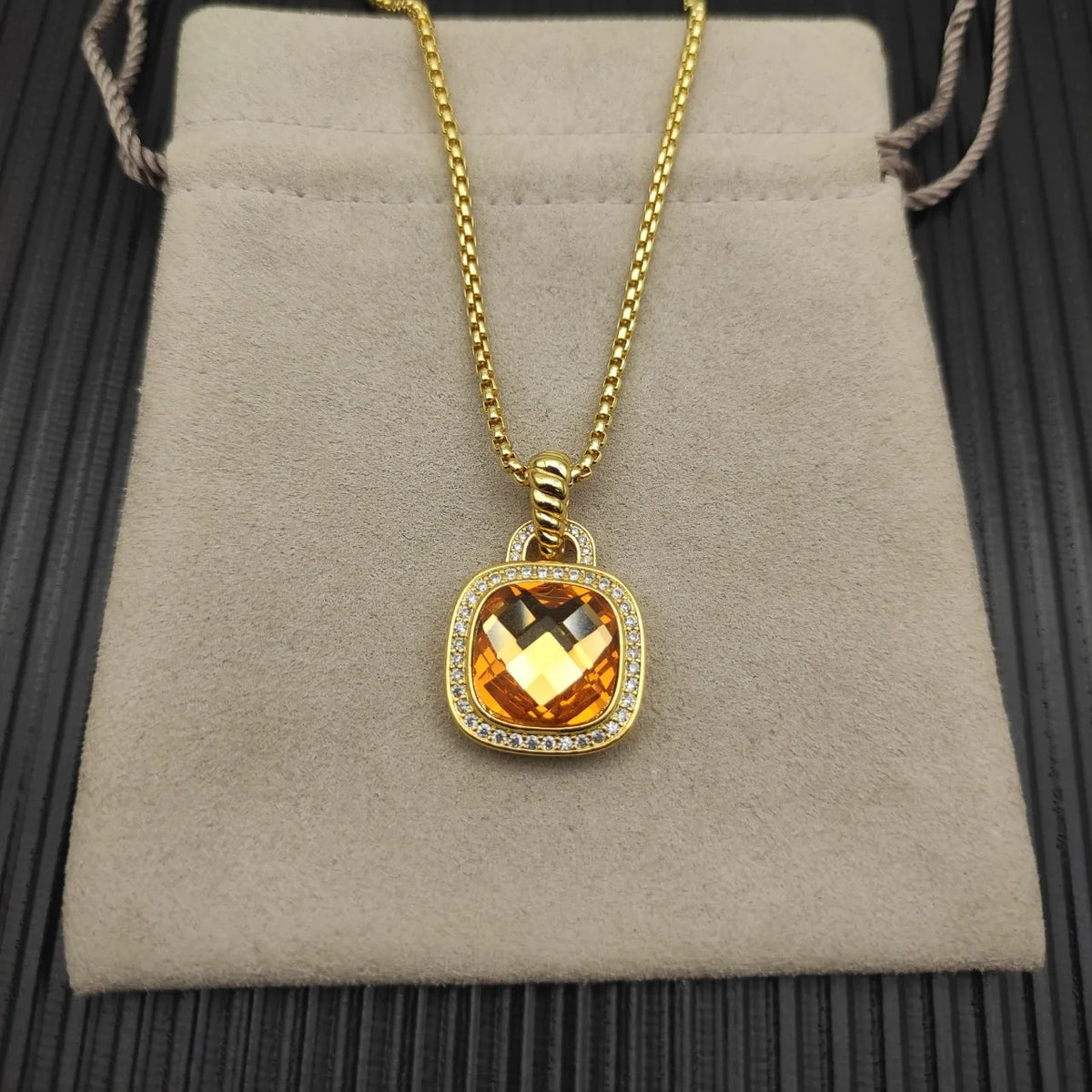 FASHIONISTA DY High-Quality Silver-Plated 14mm Square Diamond Necklace. Gold-Plated Colored Gemstone Necklace. Jewelry .