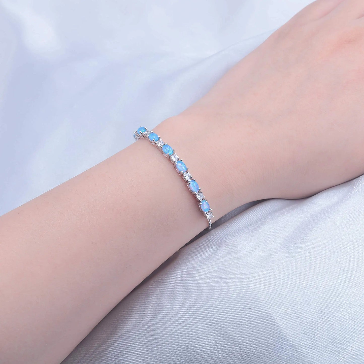 Opal Bohemian Hawaiian Opal Bracelet Exquisite Crystal & Gemstone Design, Fashionable Jewelry for Women