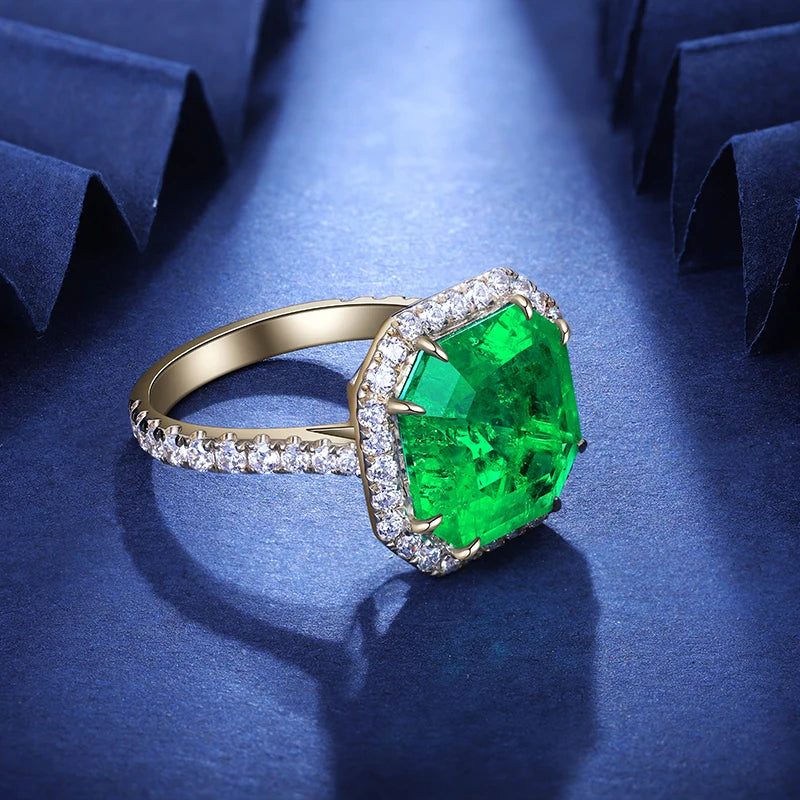 Gemfiori 8ct Hydro Colombian Emearld Ring in 18k yellow gold with lab diamond from custom Gemfiori Shenzhen Wuzhou manufacturer
