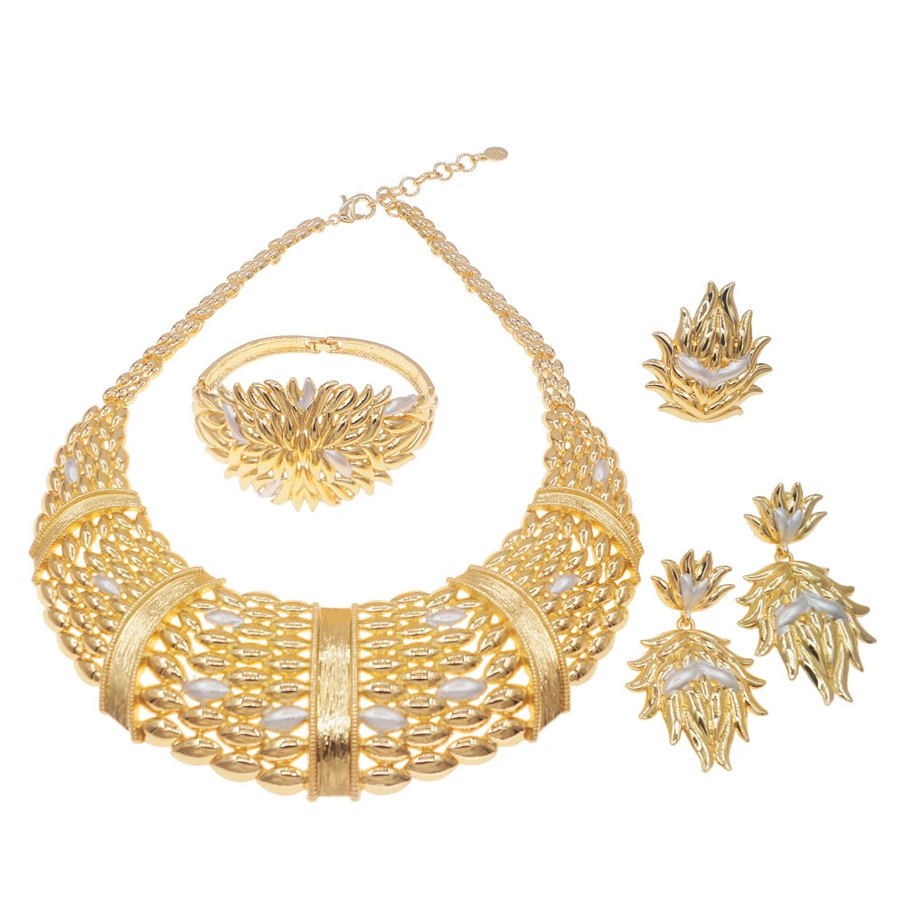 Zhuerrui 24k Gold Plated Latest Brazilian Jewelry Set Three Color Electroplating Custom Jewelry Big Necklace Jewellery H00577
