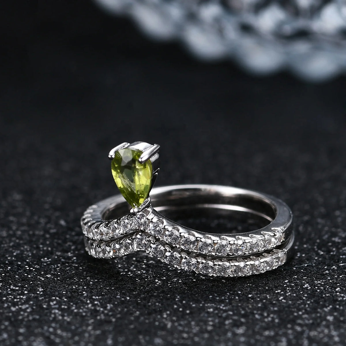 ArtistA Abiding Custom Green Natural Gemstone Ring Collection 925 Silver Natural Peridot Rings with Regular Open 2 Tone Design