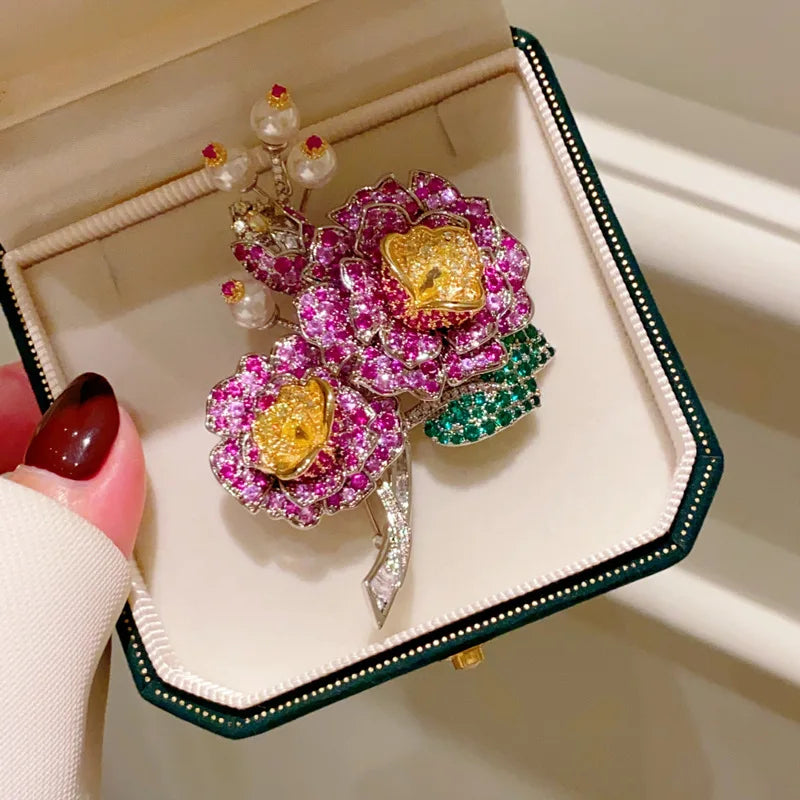 High-end Vintage Camellia Zircon Rhodium Plated Brass Brooch Pin Women Engagement Wedding Party Birthday Gift Fashion