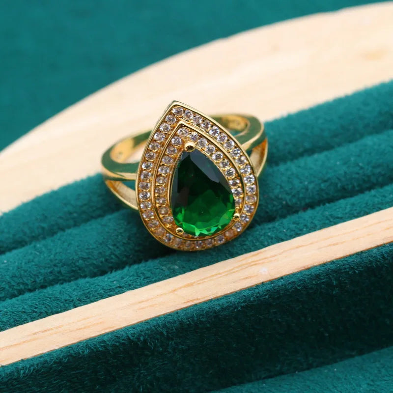 REDheart Custom 18K Gold and Silver Water Drop Green Crystal Ring Classic Style Women's Alloy Jewelry for Wedding Parties