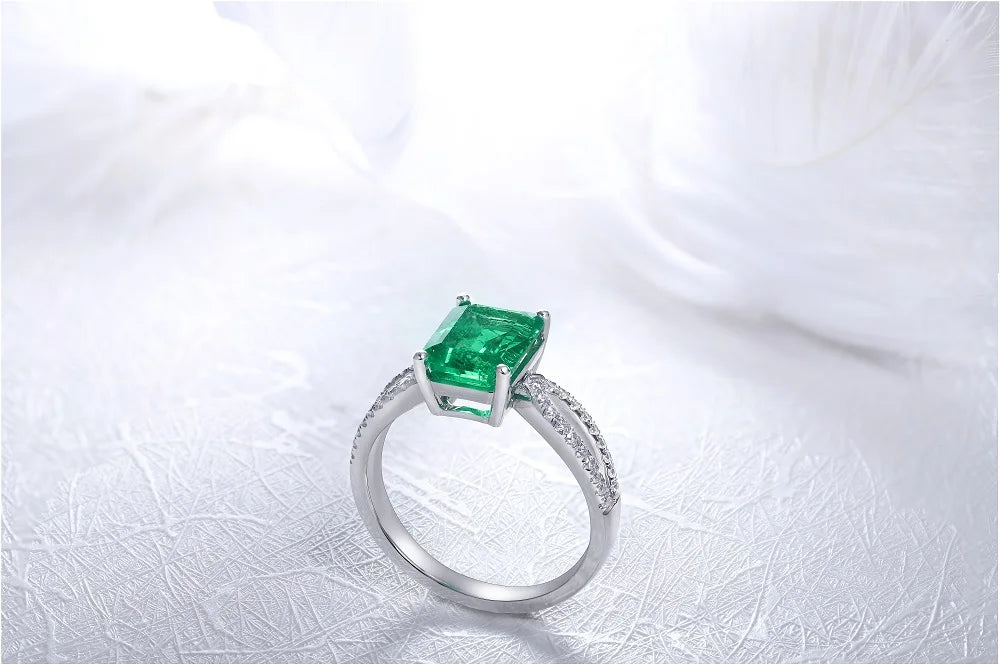 Gemfiori Emerald cut 9*7mm 2ct Hydro Colombian Emearld Ring in 18k gold with lab diamond from Shenzhen custom Gemfiori Wuzhou Gems