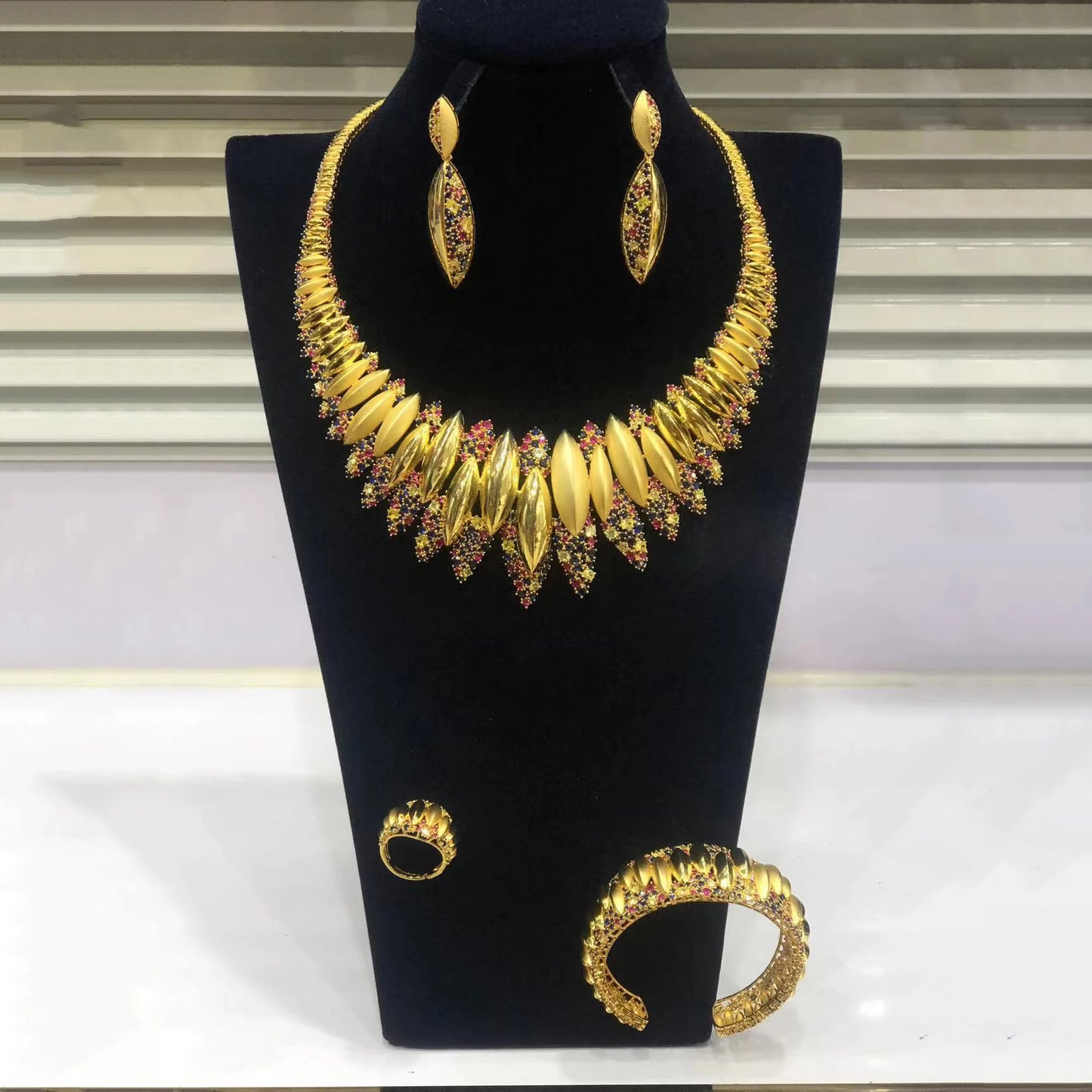 Zhuerrui Cubic Zirconia Gold Jewelry Set Necklace Bracelet Earrings Ring Four-Piece Jewelry Set American Diamond Women's Wedding